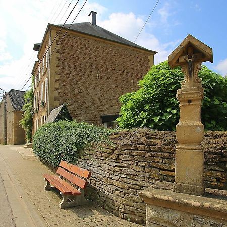 Unique Holiday Home In Virton With Jacuzzi Latour Exterior foto
